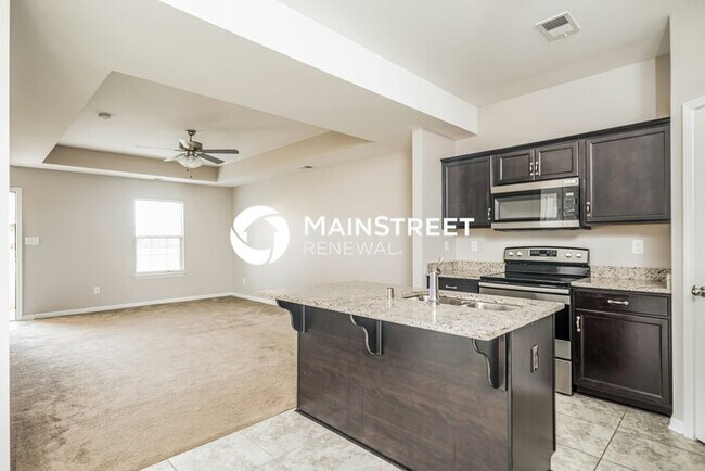 Building Photo - 4 Bedroom Pet-Friendly Home in Mount Washi...