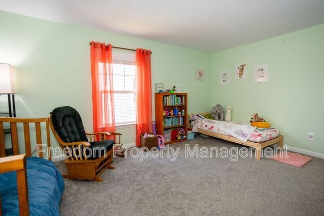 Building Photo - 2425 Morgans Point Dr
