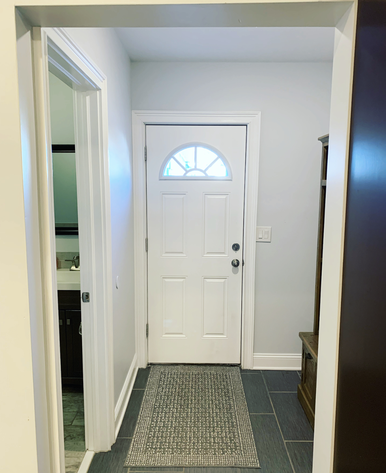 Back door to parking and private courtyard. - 74 Peters Pl