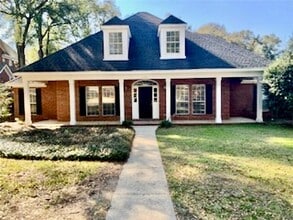 Building Photo - 1124 Sewannee Ct