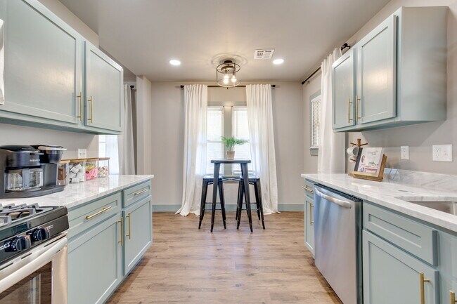 Building Photo - 2708 NW 11th St