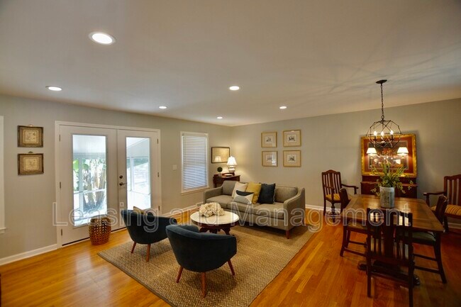 Building Photo - 2920 Limestone Blvd