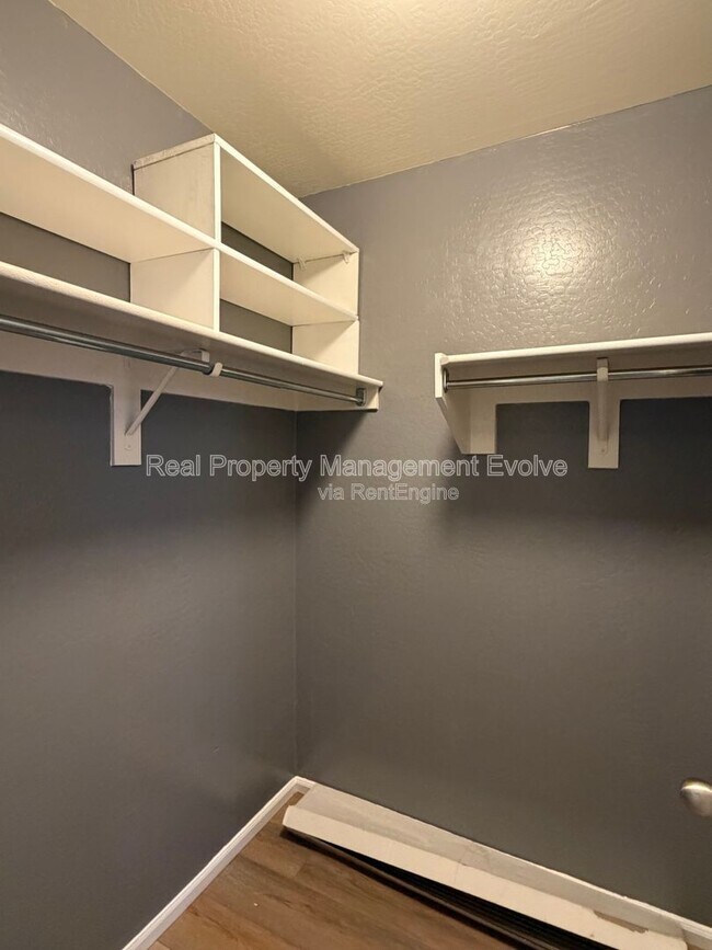 Building Photo - 7724 W Pipestone Pl