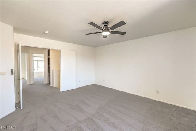 Building Photo - 8736 Raindrop Canyon Ave