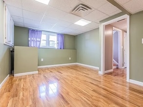 Building Photo - 315 Rochdale St