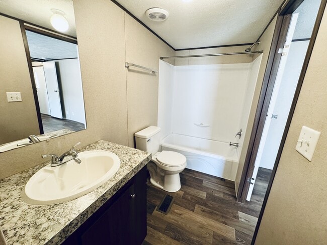 Building Photo - 108 Blissful Ct