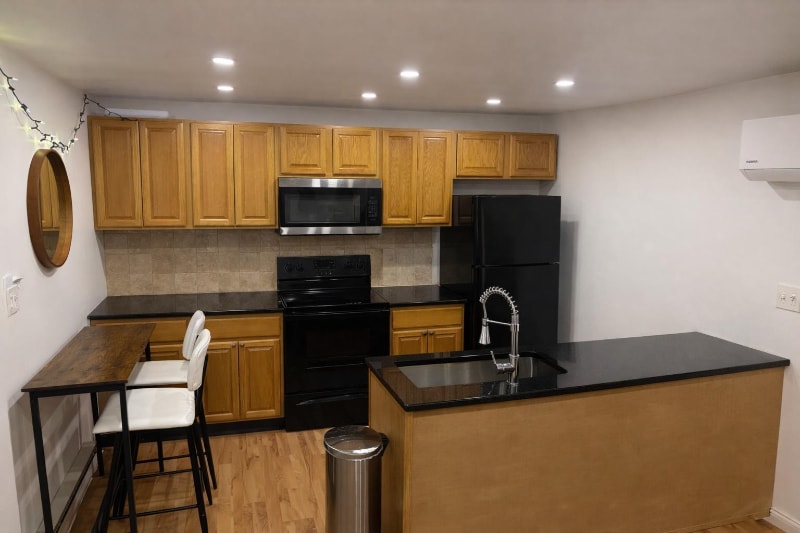 Building Photo - 940 Gravel Pike