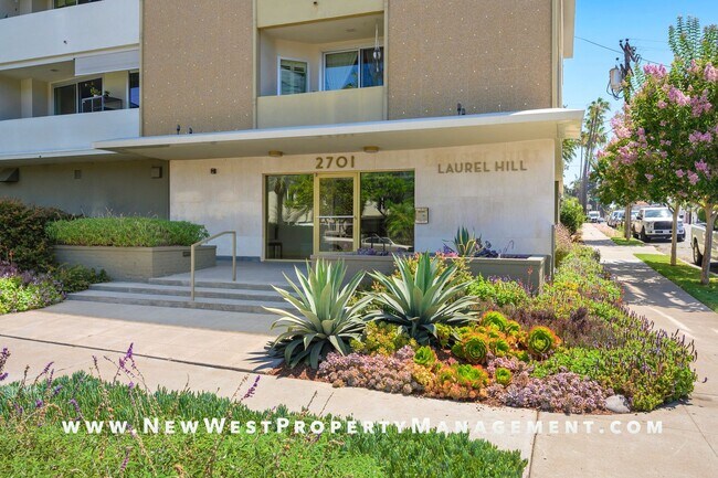 Building Photo - Renovated Banker's Hill 2 Bedroom at Laure...