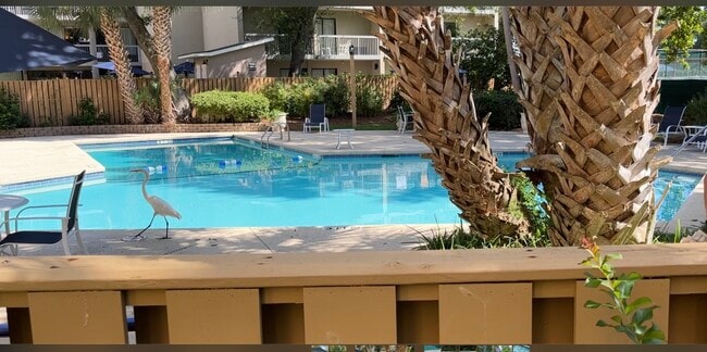 Outdoor pool, mere steps away; updated tennis/pickleball courts also very close - 10 Lemoyne Ave