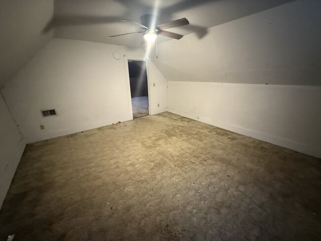 Building Photo - 1317 Florence St