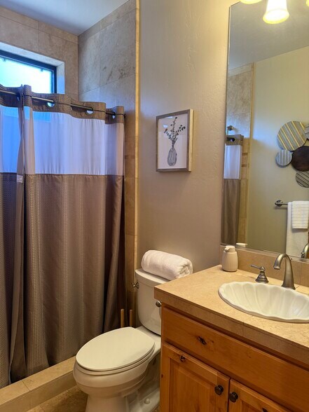 Building Photo - 5092 Mountain Gate Cir
