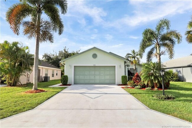 Building Photo - 2698 SW Versailles Terrace