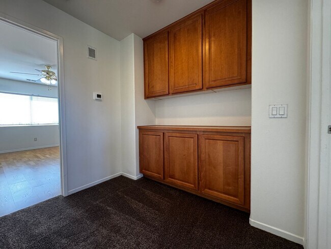 Building Photo - Spacious 4 bedroom in Murrieta for rent!