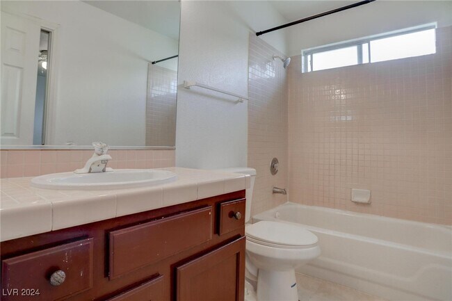 Building Photo - 4501 Heavenly Love Way
