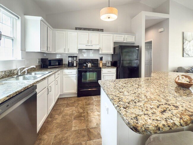 Building Photo - 32 Gulf Cove Ct