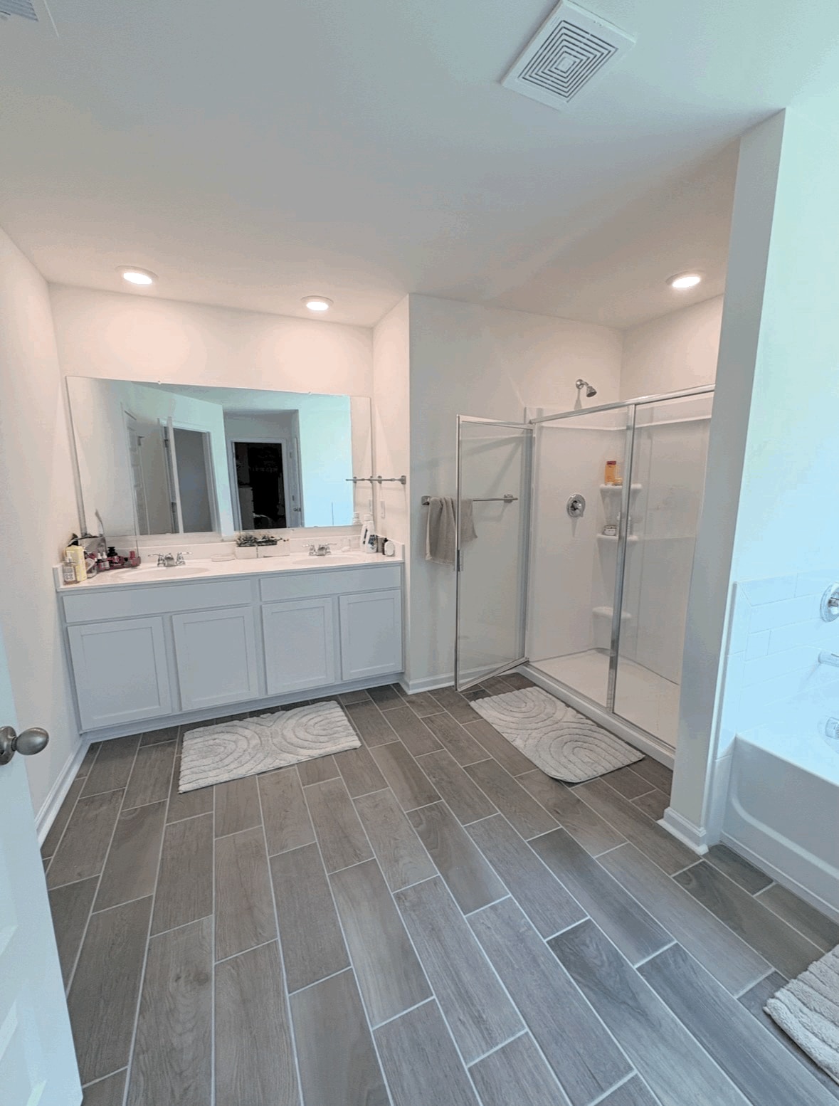 Building Photo - 280 Silvermoon Dr