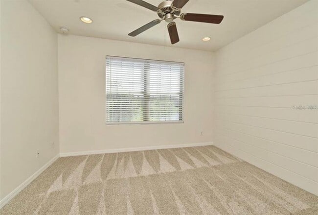 Building Photo - 588 Merry Brook Cir