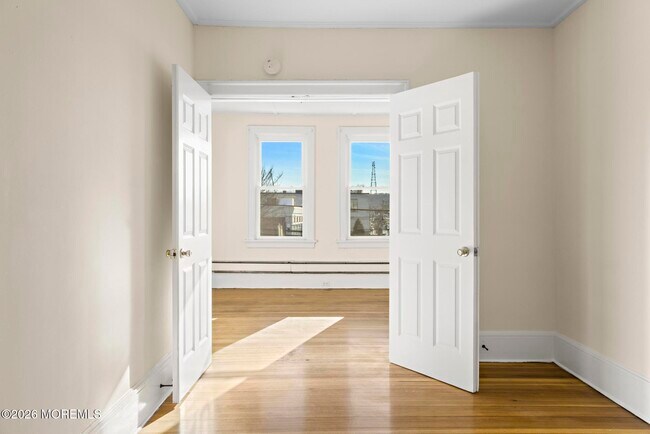 Building Photo - 98 First Ave