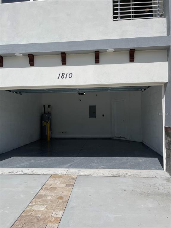 Building Photo - 1810 Brentwood Ct