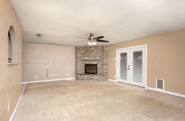 Building Photo - 5106 Azalea Ave