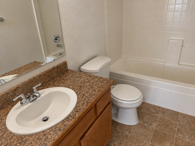 Building Photo - 2856 W Lost Rapids Dr