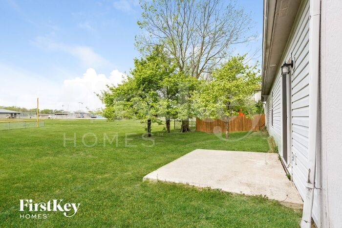 Building Photo - 12145 Bearsdale Dr