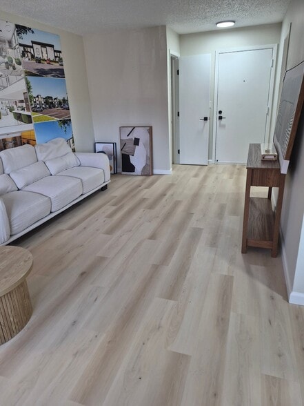 Building Photo - 5805 73rd Ave N