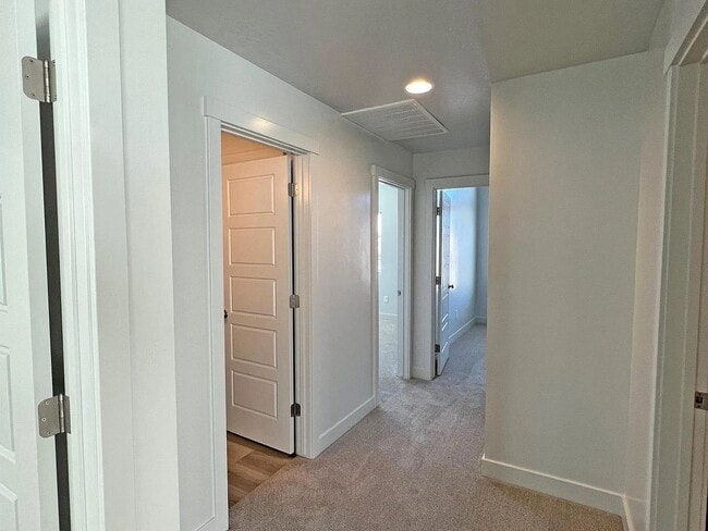 Building Photo - 4104 Phobos Ln