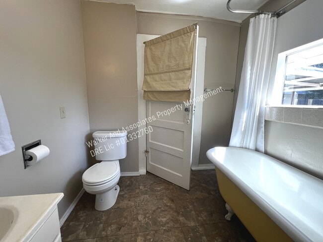 Building Photo - 4972 Foxen Canyon Rd