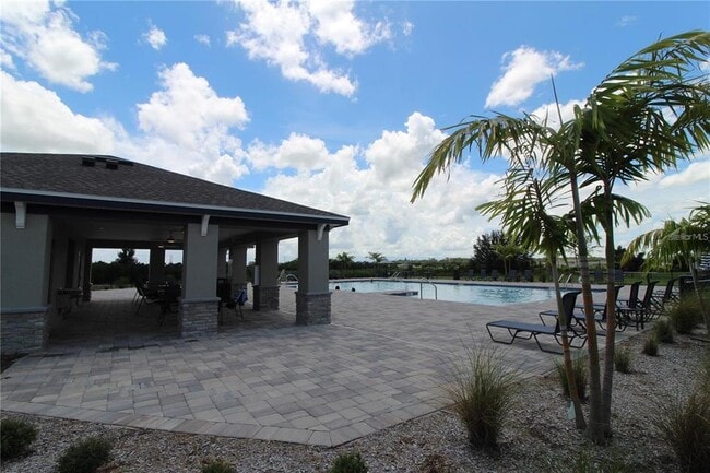 Building Photo - 263 Hayley St