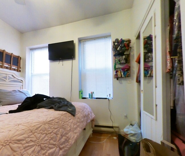 Building Photo - 4 Cleveland Pl