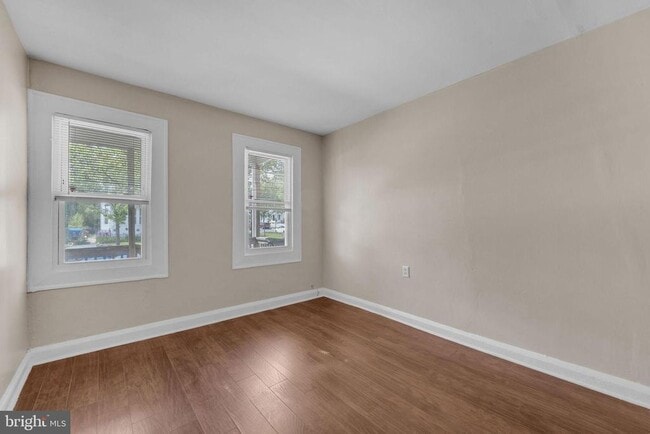 Building Photo - 315 Burlington Ave