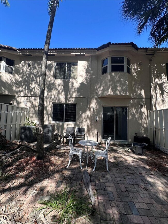 Building Photo - 2200 NW 78th Ave