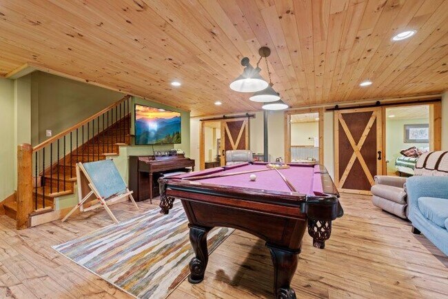 Building Photo - 49 Dandelion Ln