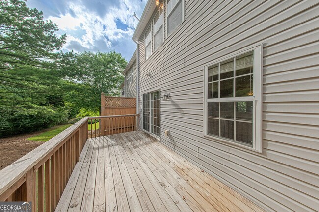 Building Photo - 3423 Lathenview Ct