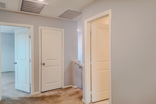 Building Photo - 3210 Brynley Ave