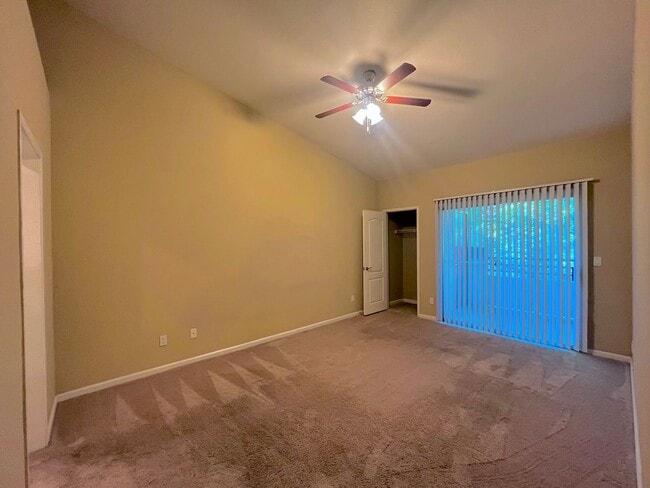 Building Photo - COMING SOON!! CUTE 3 BD/2BA CONDO LOCATED ...