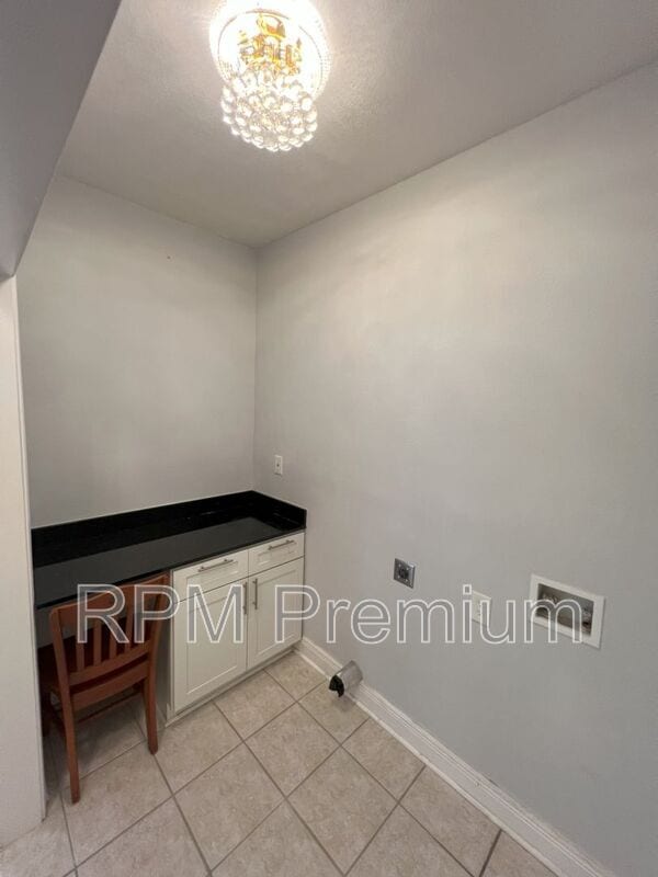 Building Photo - 7850 Greenwell St