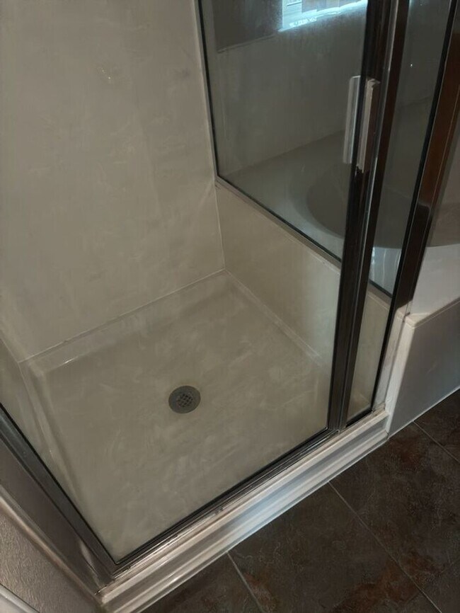 Building Photo - Charming 3BR 2BA w/ Attached Garage • Covered Patio in Pflugerville