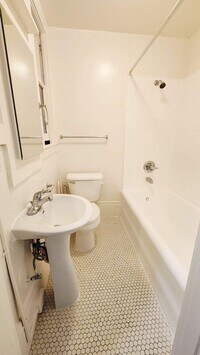 Building Photo - 184-186 Park Street