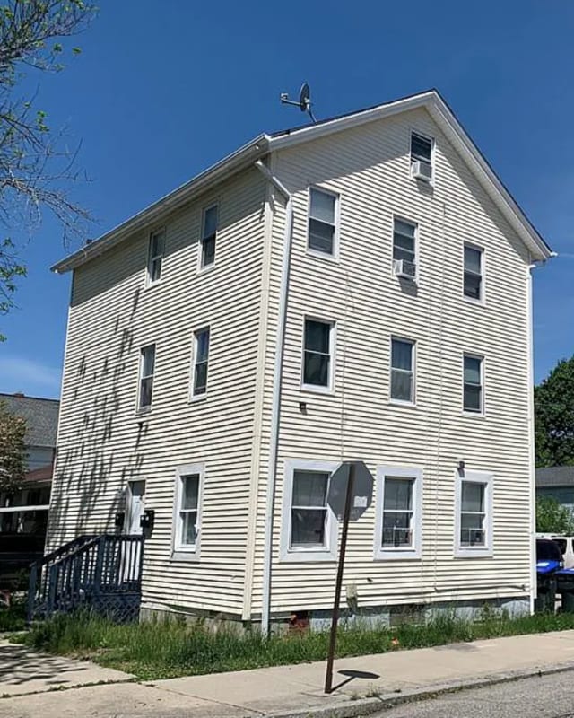 Building Photo - 25 Andem St