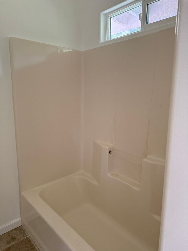 Building Photo - 3BR/2BA Home in Mt. View