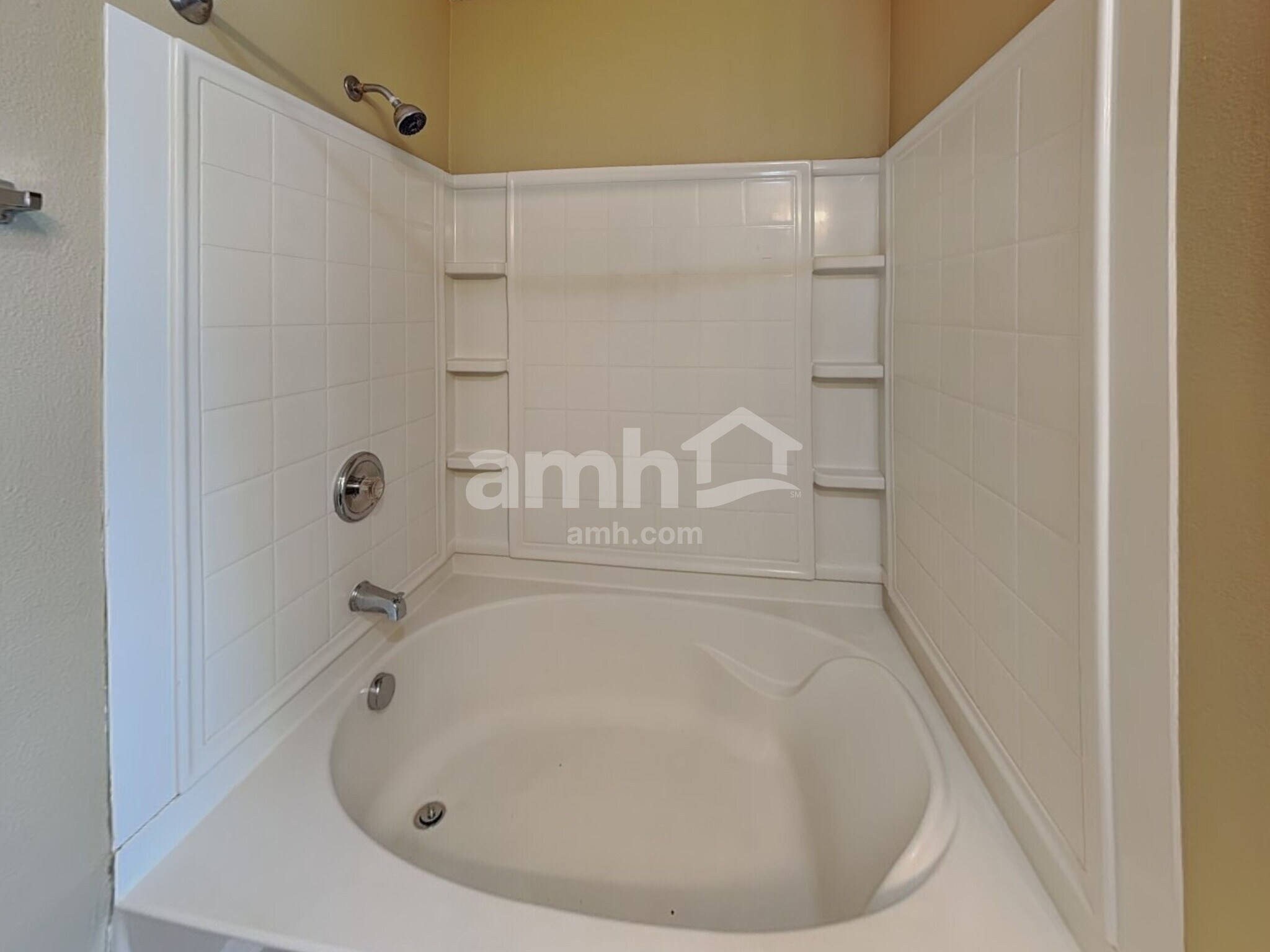 Building Photo - 12115 Maize Dr