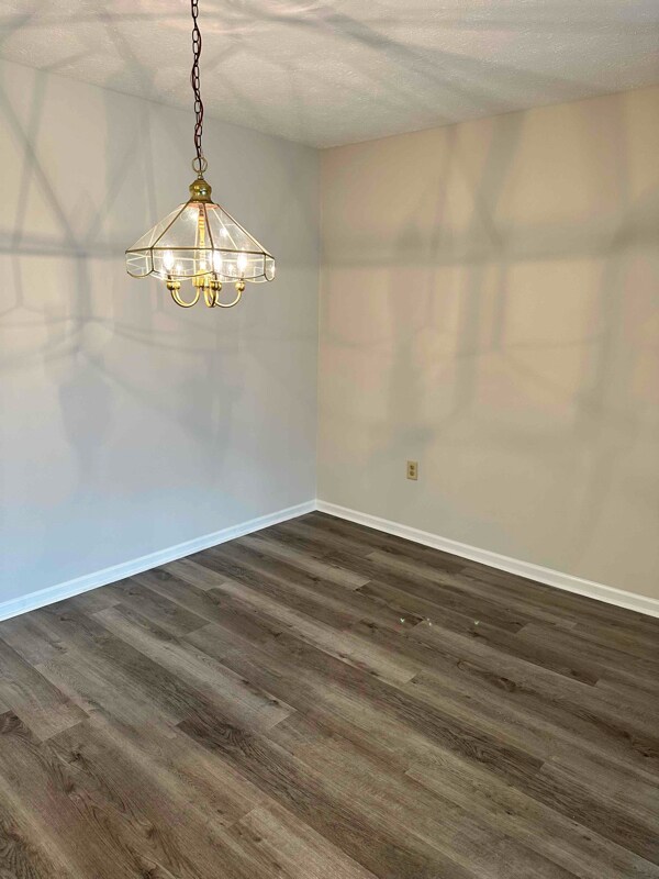 Building Photo - 6615 Hedington Square
