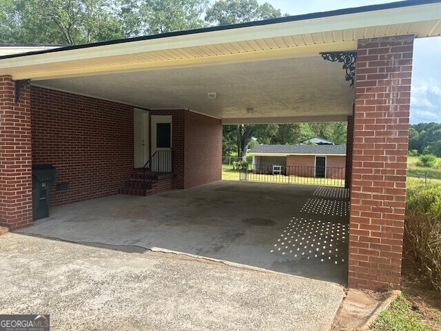 Building Photo - 305 Jeff Davis Rd