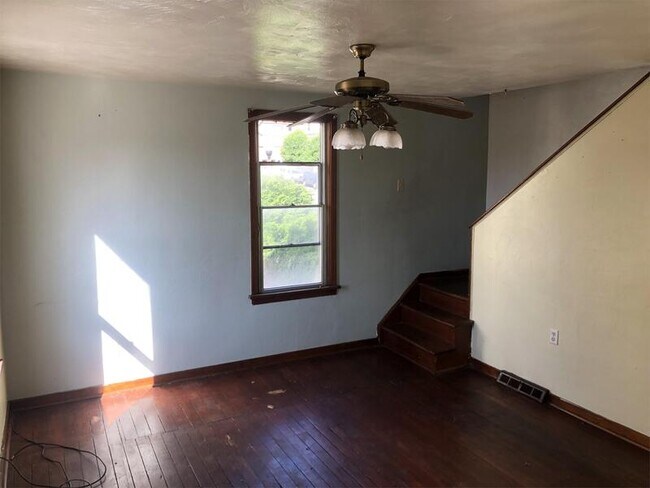 Building Photo - 936 McKean Ave