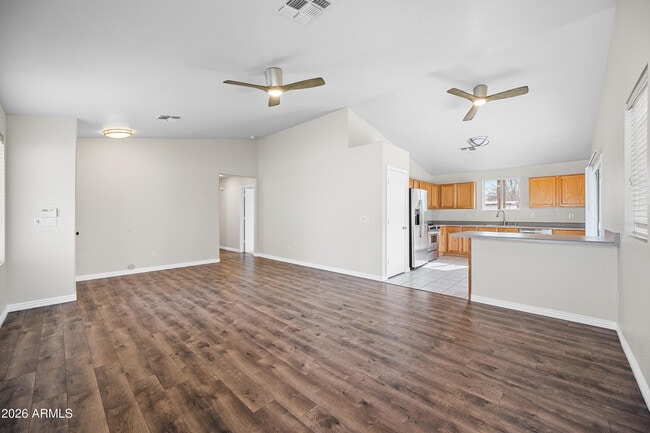 Building Photo - 4032 N 14th Pl