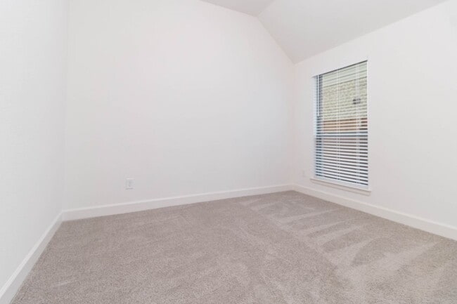 Building Photo - 27126 Spearbract Hollow Trl