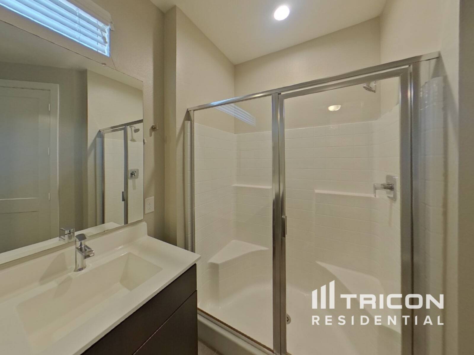 Building Photo - 42288 W Posada Dr