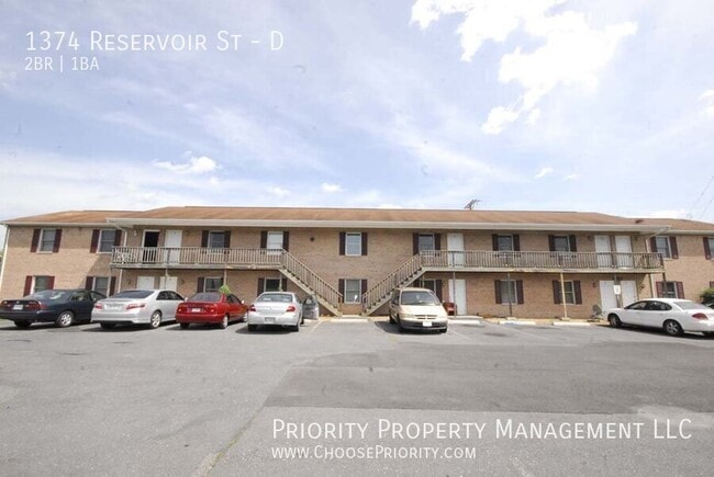 Building Photo - 1374 Reservoir St